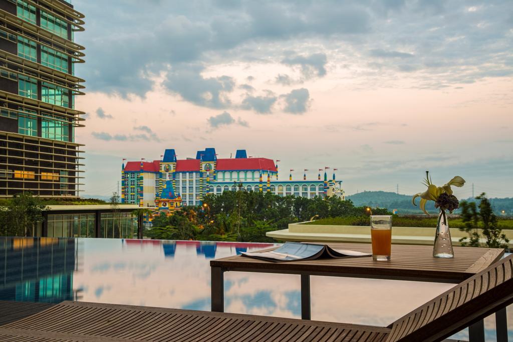 Somerset Medini Iskandar Puteri Nusajaya  Exterior foto
